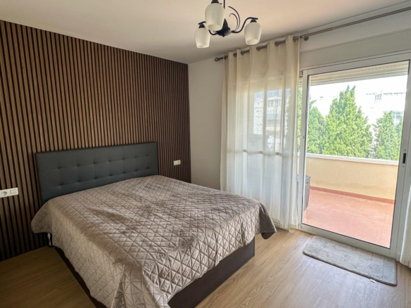 Duplex for sale in San Miguel de Salinas