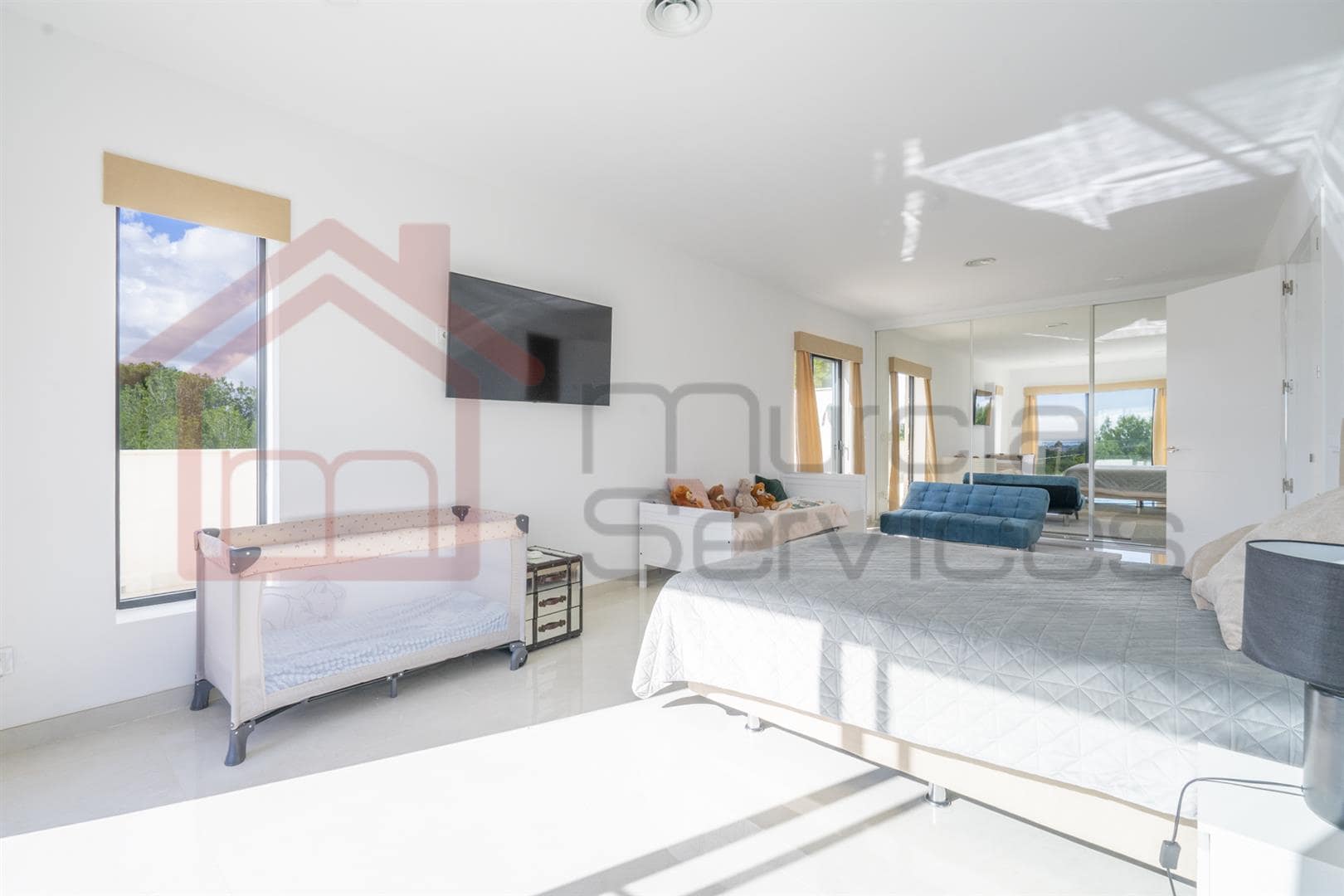 A17G6m643Uy8GiYK2-dFSA Villa in Pinar de Campoverde, Alicante