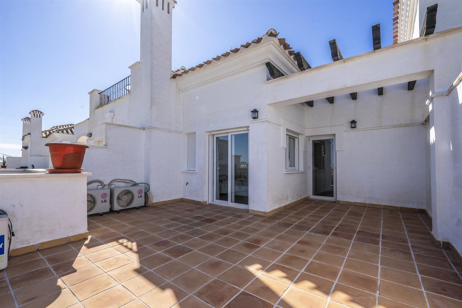 APaXFY1MOEq7Yi52_6nttQ Townhouse in La Torre Golf Resort,