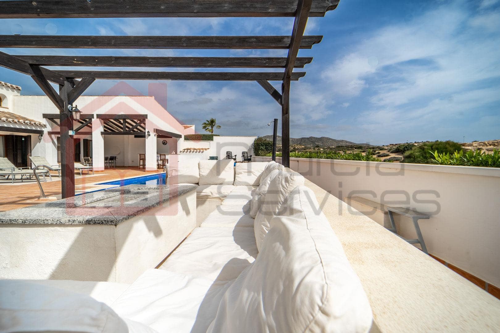 Ex8WjBhBt0-qaD_tU_YQqg Villa in El Valle Golf Resort, Murcia
