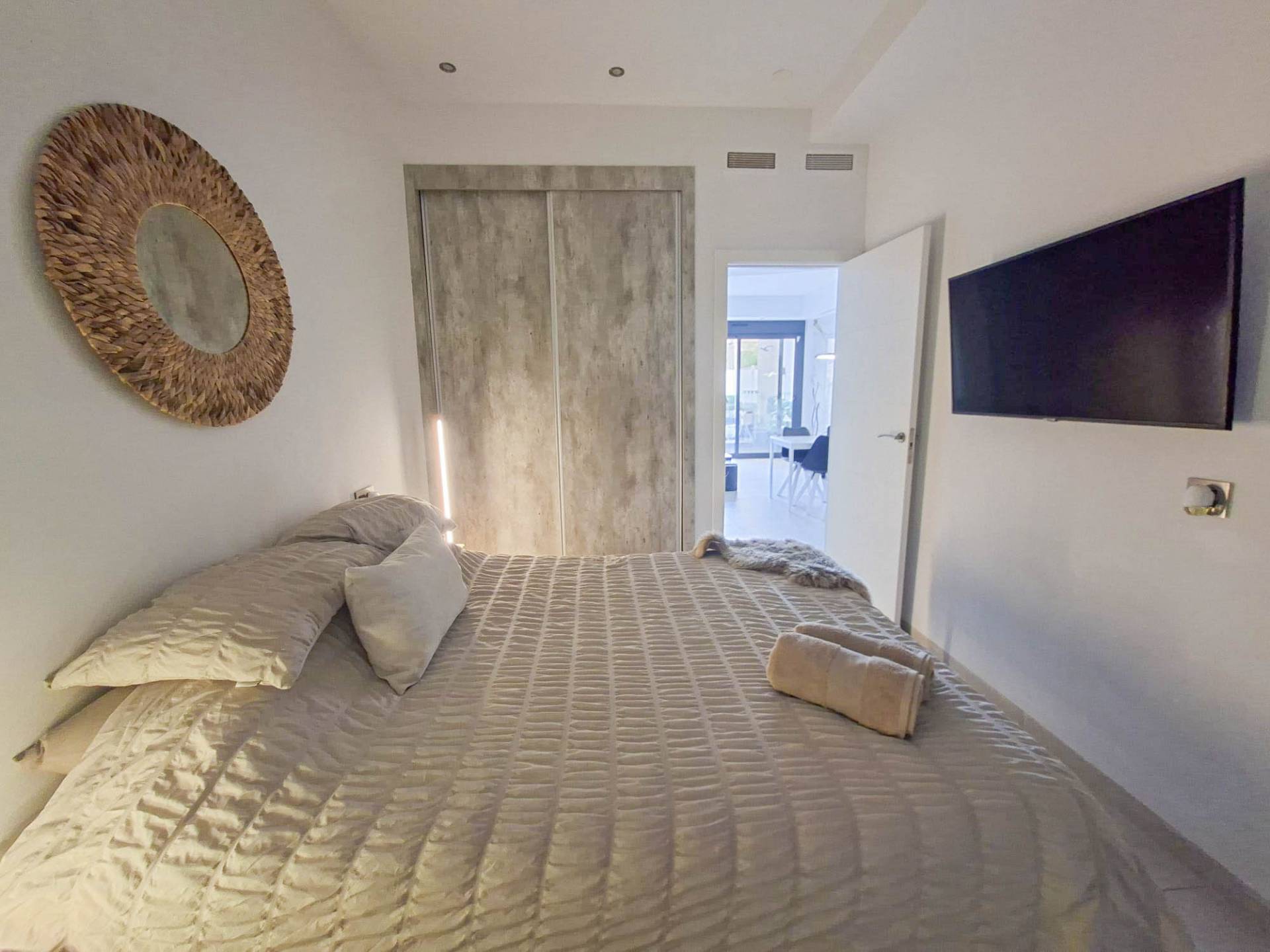 Mo35Io9XMkTTZLWOT5p3t4sCzrDa4LkA Villa in Villamartin, Alicante