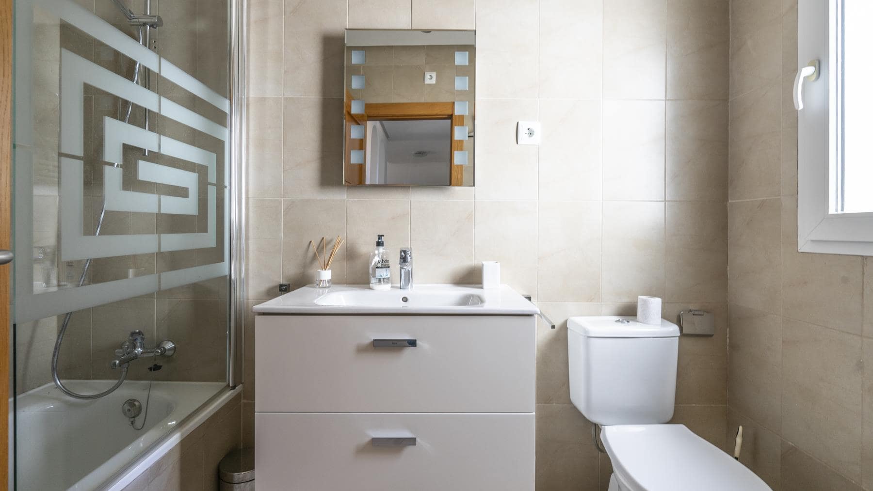 Oo53G_dfnEu6AM6rzofk_Q Villa in La Torre Golf Resort, Spain
