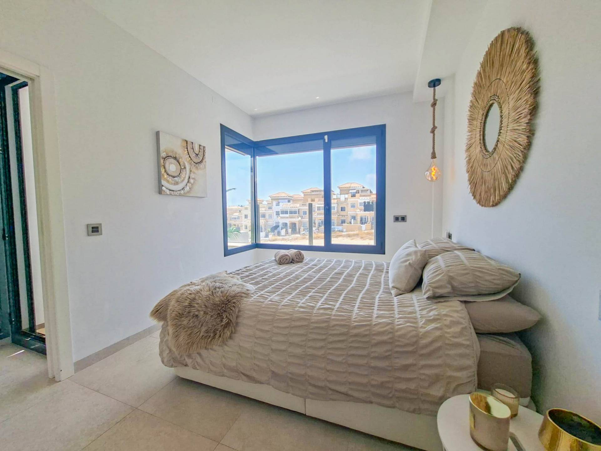 TKjBGB86D2lNTG6TEa49258JWebBiFrk Villa in Villamartin, Alicante