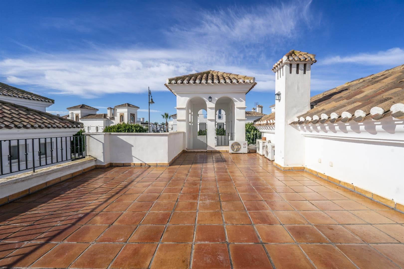 TSUSMp1jvUKxkfzHzKcR4w Villa in La Torre Golf Resort,