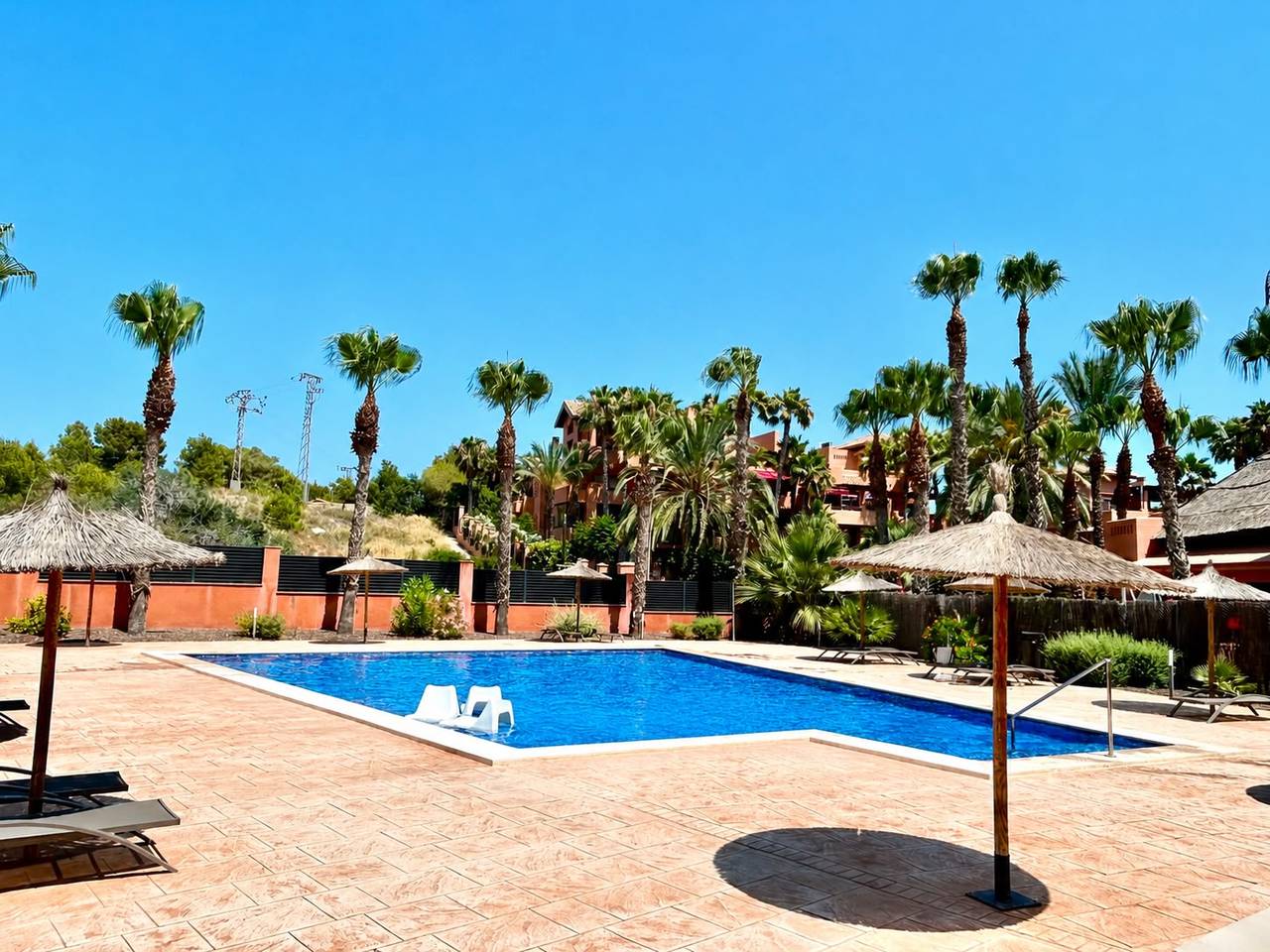 WhatsApp_Image_2026-07-01_at_16.48.08__1__xlarge Alicante – Sunrise Dream Properties