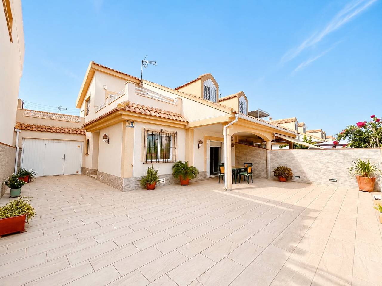 WhatsApp_Image_2026-07-24_at_13.27.38_xlarge Town House in Torre de La Horadada, Alicante