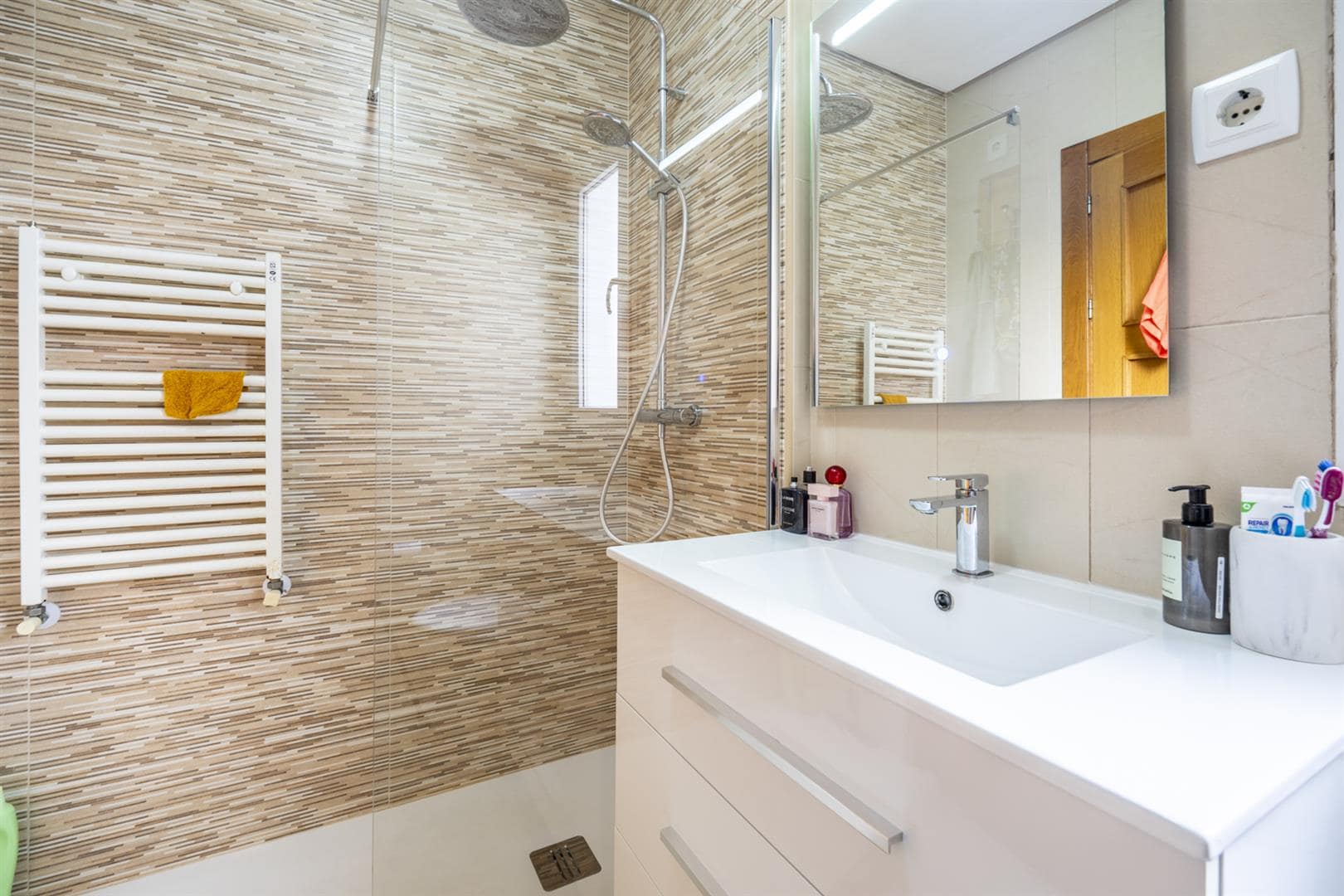 _YgWCBtTcUyLPo3a7XENhg Villa in La Torre Golf Resort, Murcia