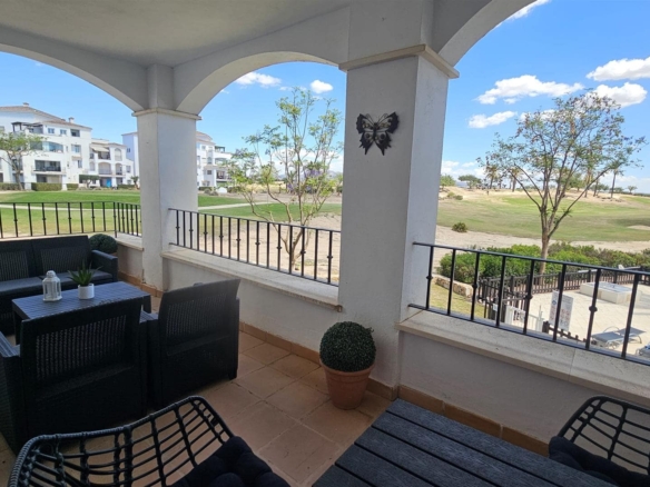 Apartment for sale in La Torre Golf Resort