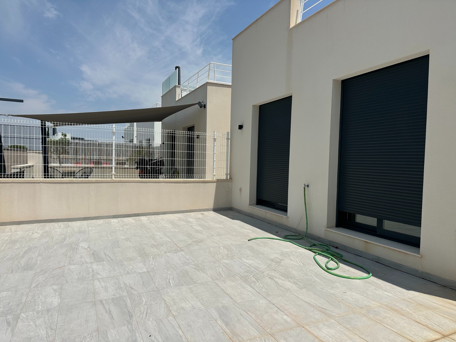 o_1it9pv9v510a4e5r12271rn51qok4c Villa in San Miguel de Salinas, Alicante