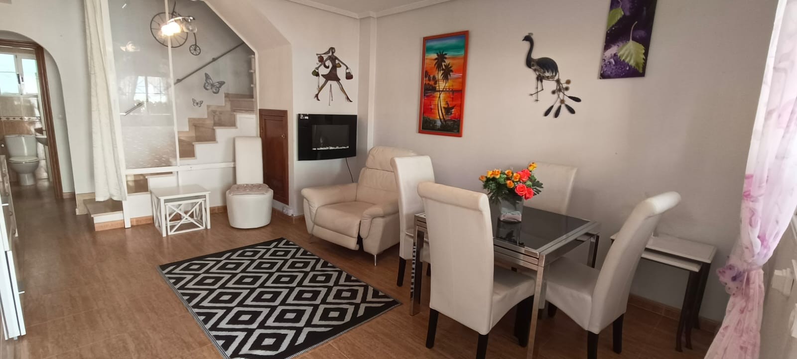 o_1jagd62f716o6e9i178dthv1s9g25 Villa in Orihuela Costa, Alicante