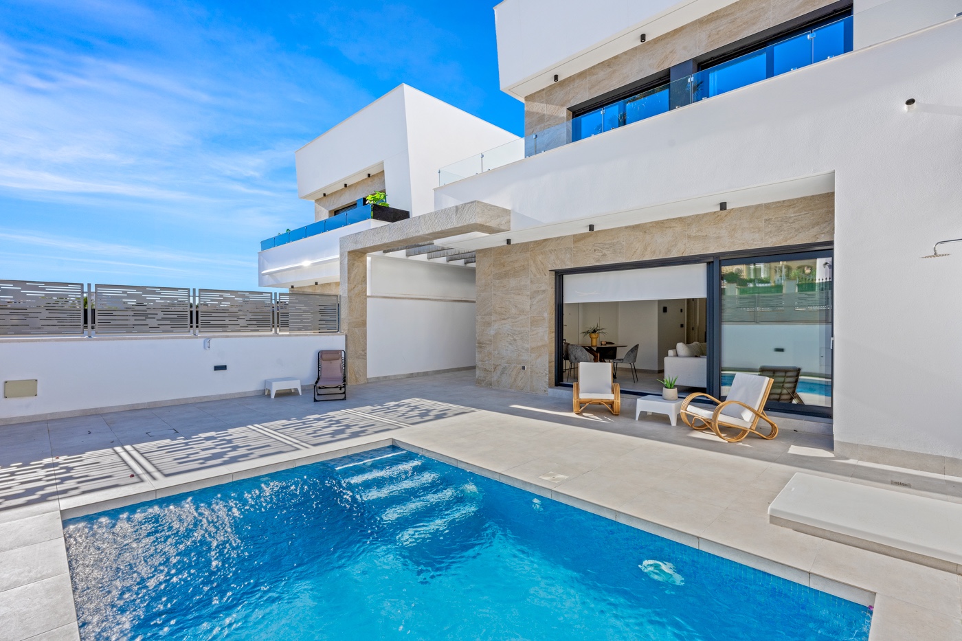 o_1jepm3t3hr2o1co71kuh1b9d1cap3l Villa in Orihuela Costa, Alicante
