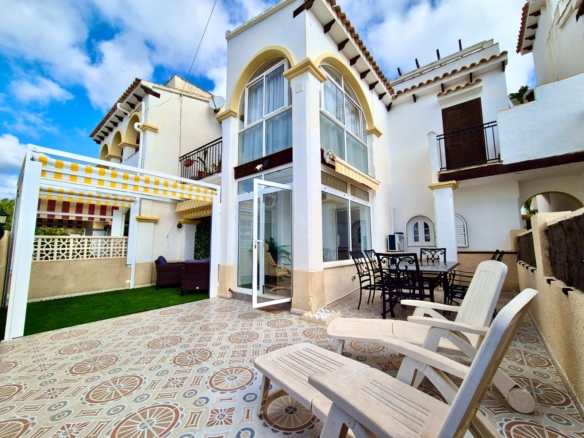 Bungalow for sale in San Miguel de Salinas