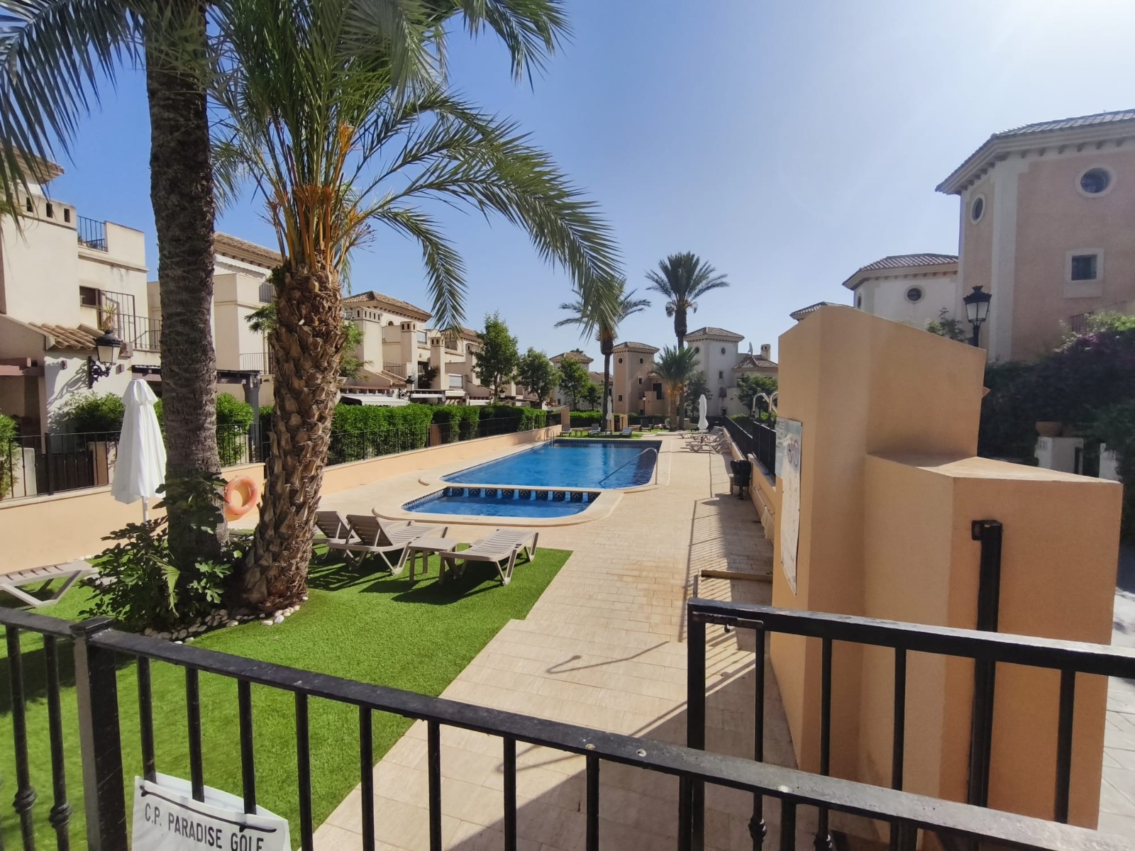 o_1jspur58a1oop1vrn11tm11j419mb39 Bungalow in La Finca Golf Resort, Alicante