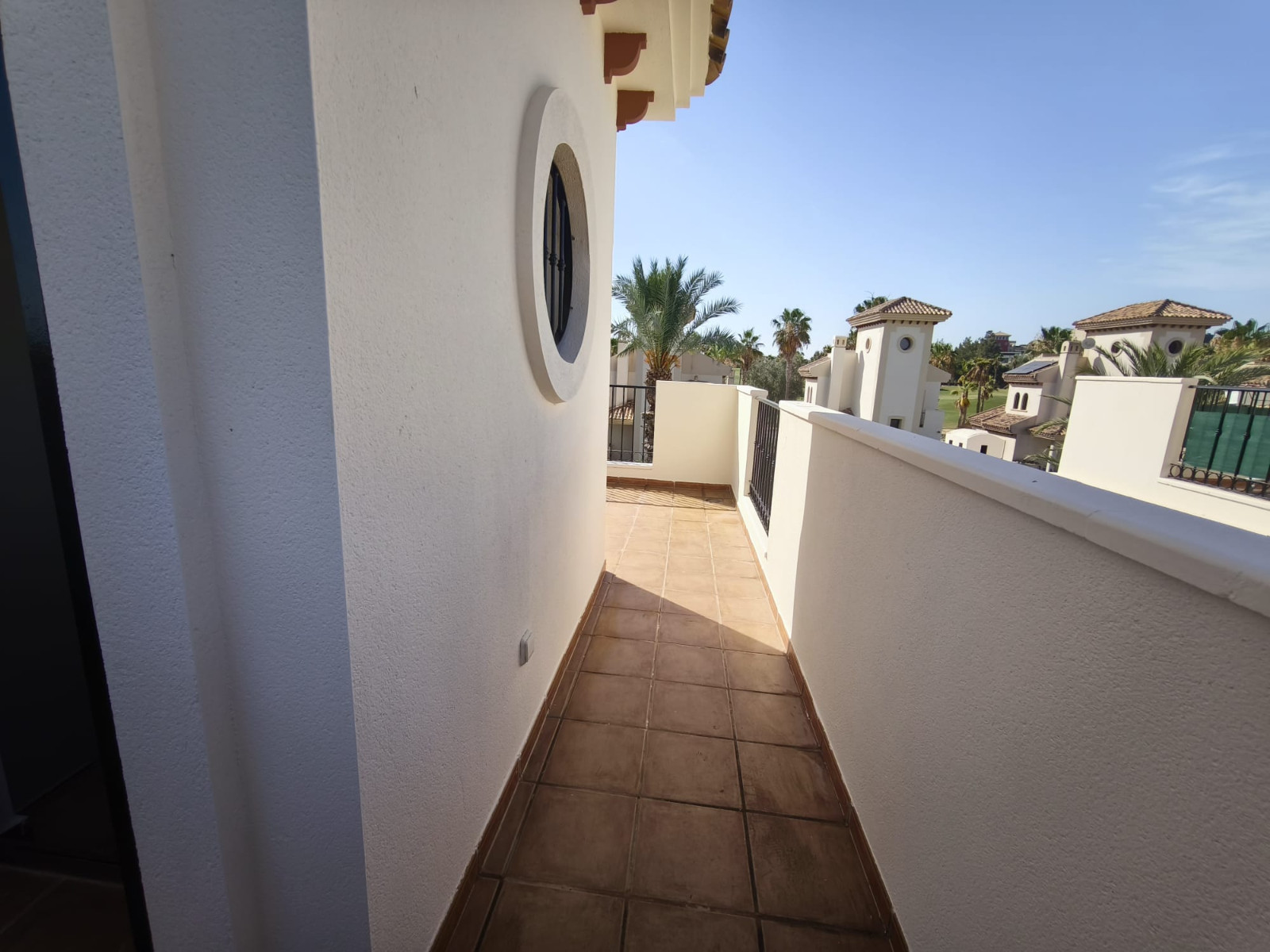 o_1jsu0qmhi1he01i0hsv1qef1bk434 Town House in La Finca Golf Resort, Alicante