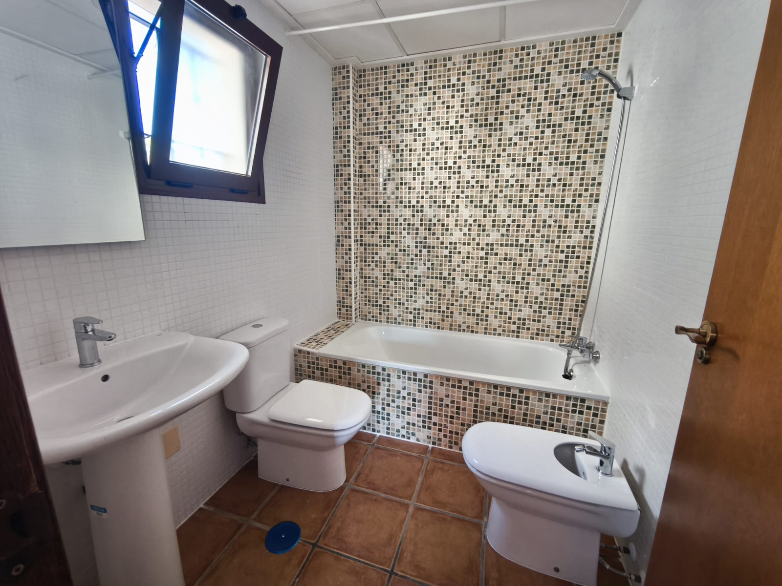 o_1jsu0qmhi1ju0a7f1bl6gb0li132 Town House in La Finca Golf Resort, Alicante