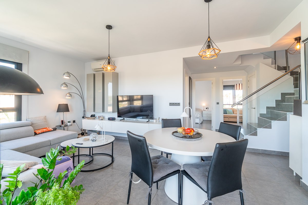 o_1jt13sajr109k13ju1ok71fjh1ub73k Penthouse in Villamartin, Alicante
