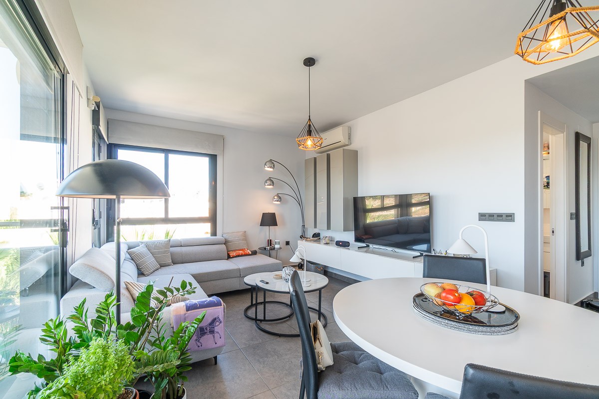 o_1jt13sajr14vtqiuhfl1hi61e383l Penthouse in Villamartin, Alicante