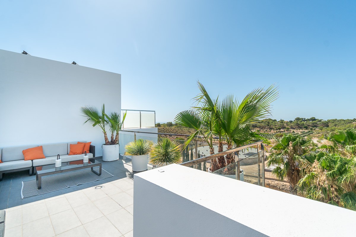 o_1jt13sajr19gq12kqnff1rv7a104b Penthouse in Villamartin, Alicante