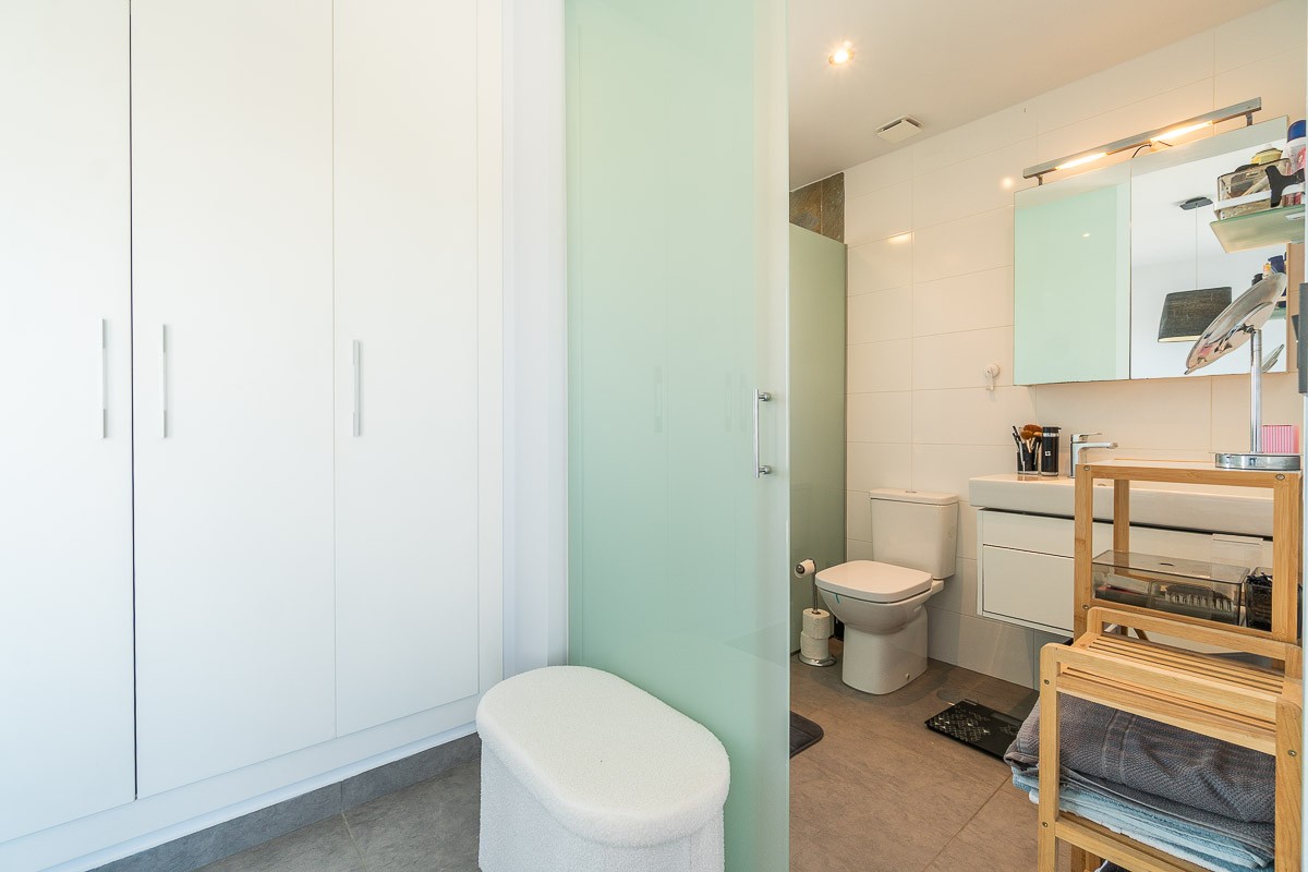 o_1jt13sajrhqd34q1k2n1eh1ld541 Penthouse in Villamartin, Alicante