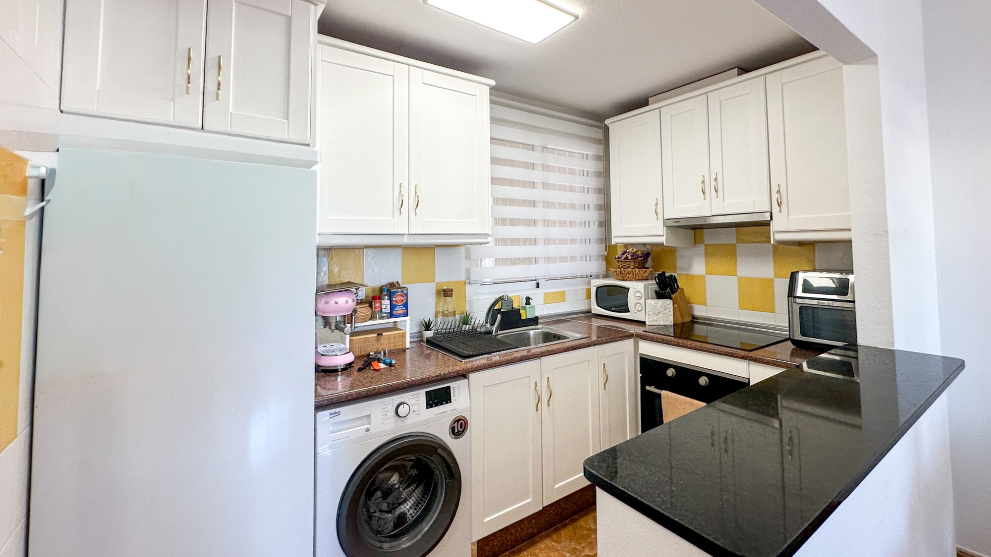 o_1jt5rdqm41o3knst1rk41kjlt5n3d Apartment in Guardamar del Segura, Alicante