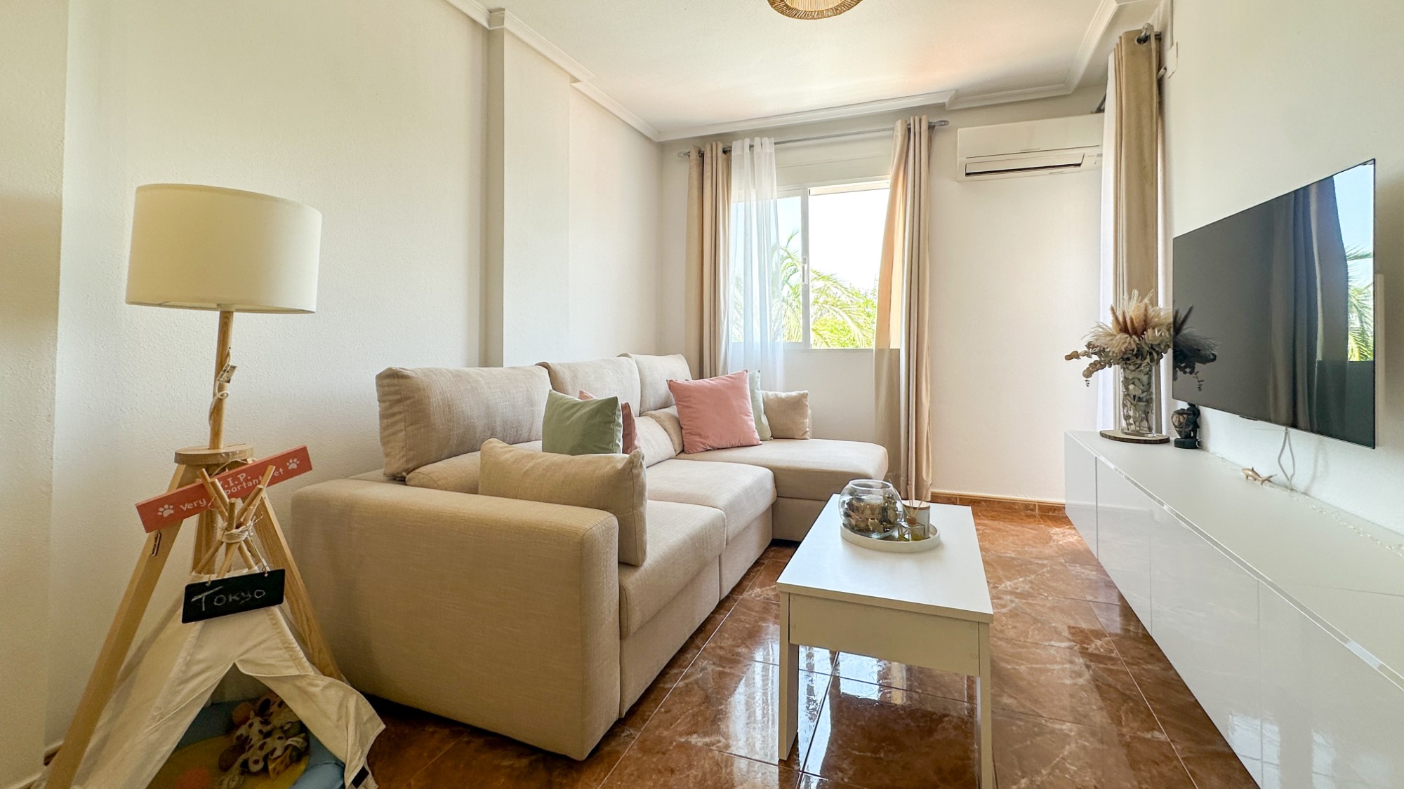 o_1jt5rdqm41qpt1pkuc51v06qu138 Apartment in Guardamar del Segura, Alicante