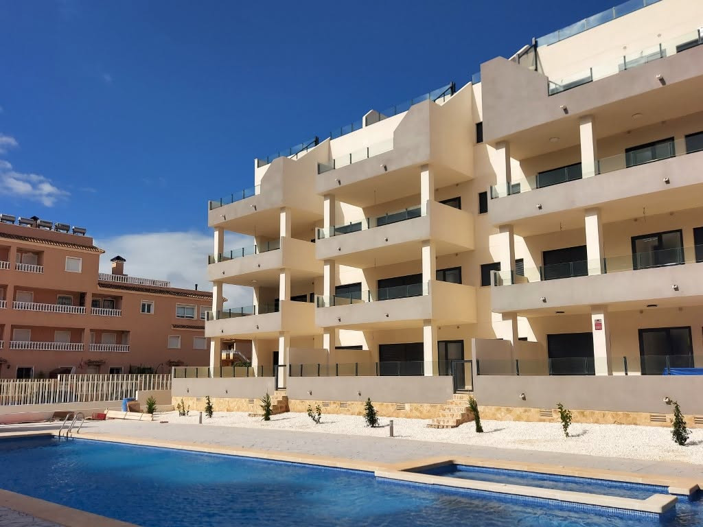 o_1jtdrb583dasf9kklh12t6k0728.jpg Apartment for sale in Villamartin