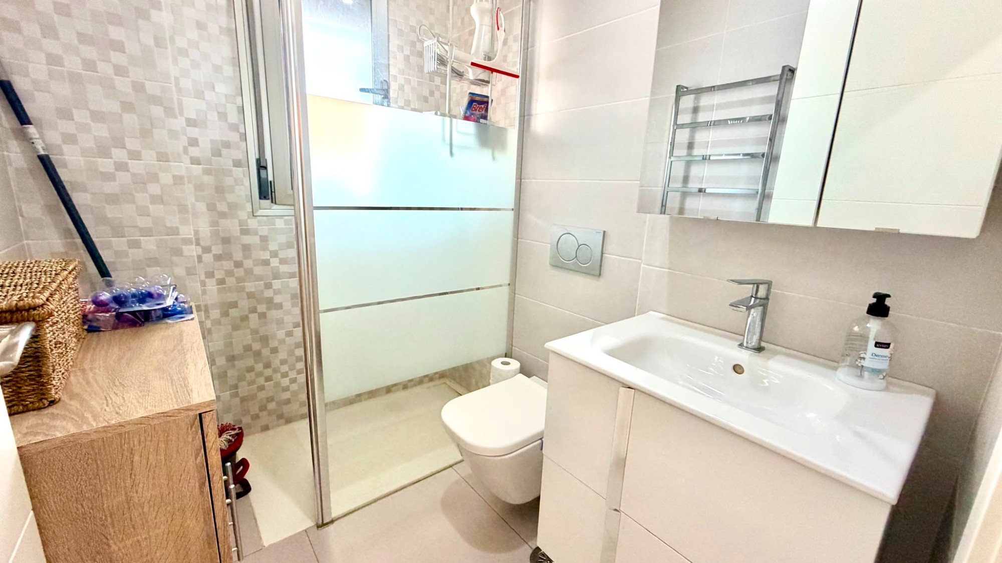 o_1jtj306f513i98j1k41b9i1k262j Apartment in Orihuela Costa, Alicante