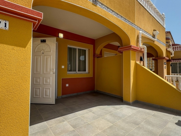 Town House for sale in Orihuela Costa