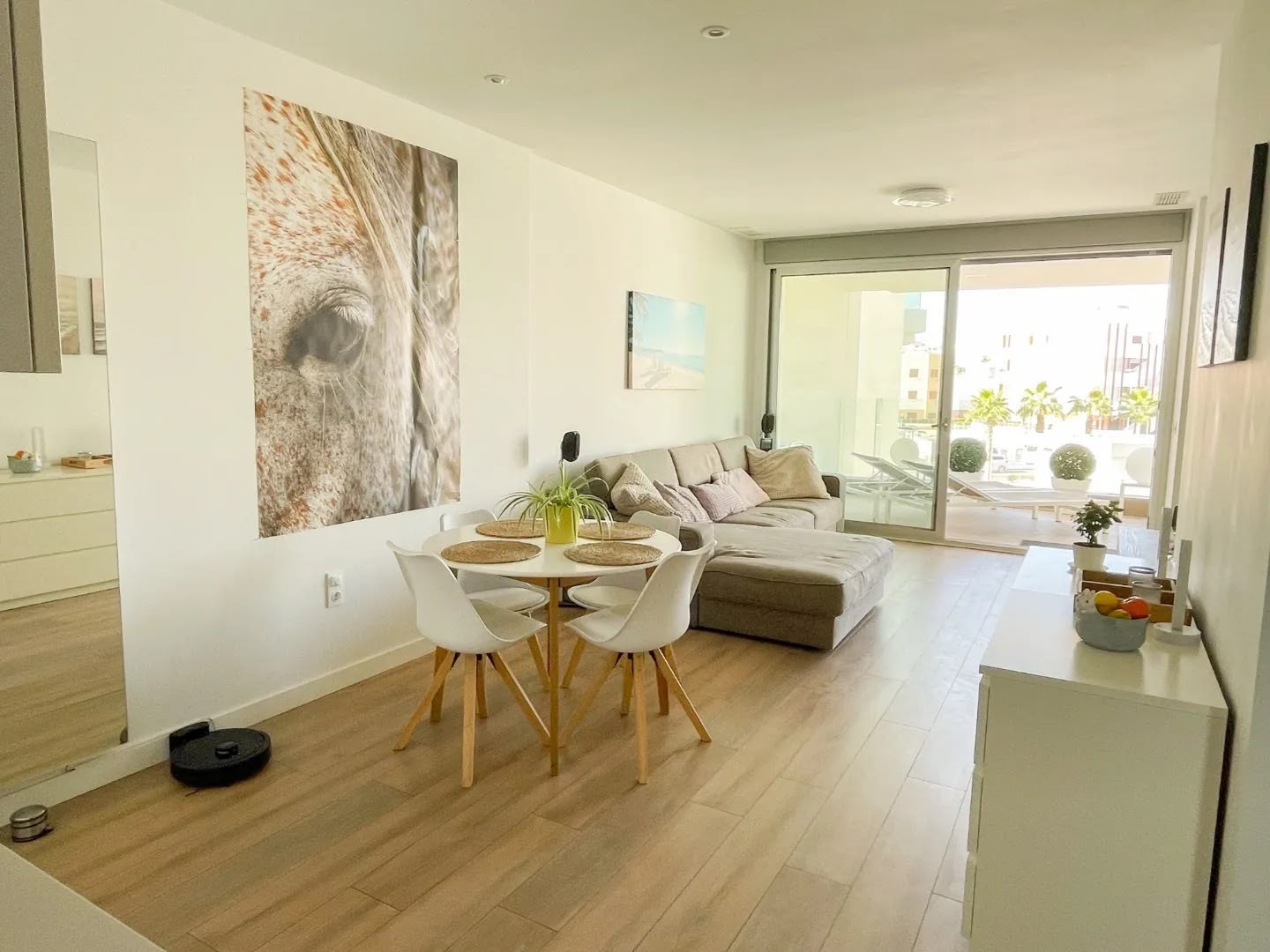 o_1juk9gj7t6ek1s1iegd7mvu8q2m Apartment in Orihuela Costa, Alicante