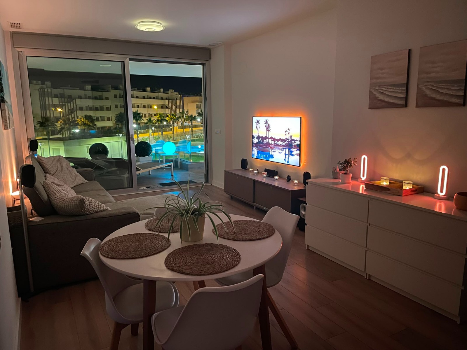 o_1juk9gj7tsp9685l79h1q1dom2k Apartment in Orihuela Costa, Alicante
