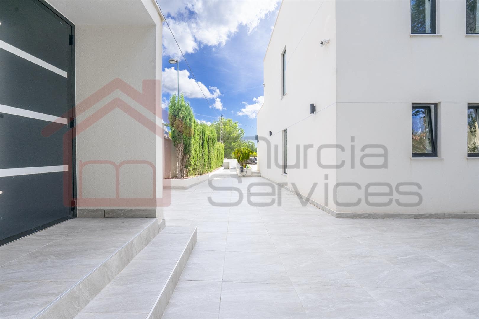 t4CH5_cNgUaHG9oxnOauyQ Villa in Pinar de Campoverde, Alicante