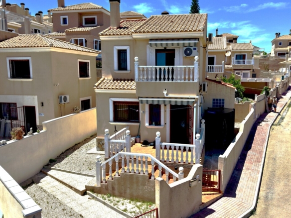 Villa for sale in Blue Lagoon