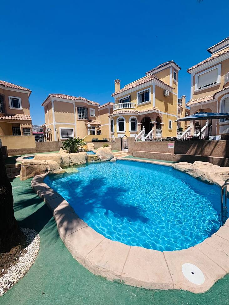villa-orihuela-costa-spsdx237-24 Villa in Orihuela Costa, Alicante