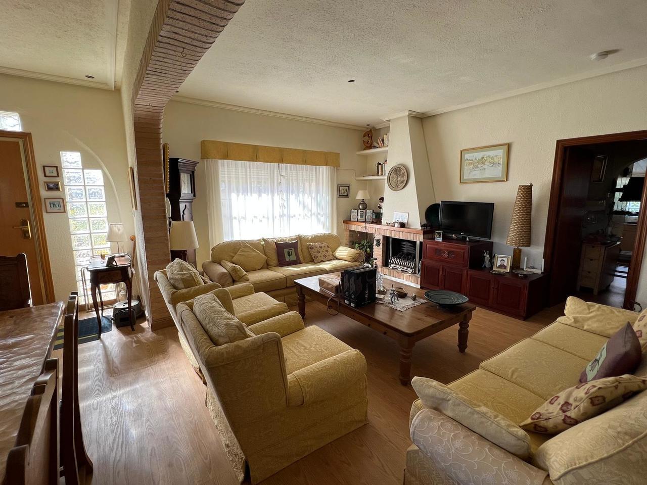 1160fbbac60505be8846_xlarge Villa in Cabo Roig, Alicante