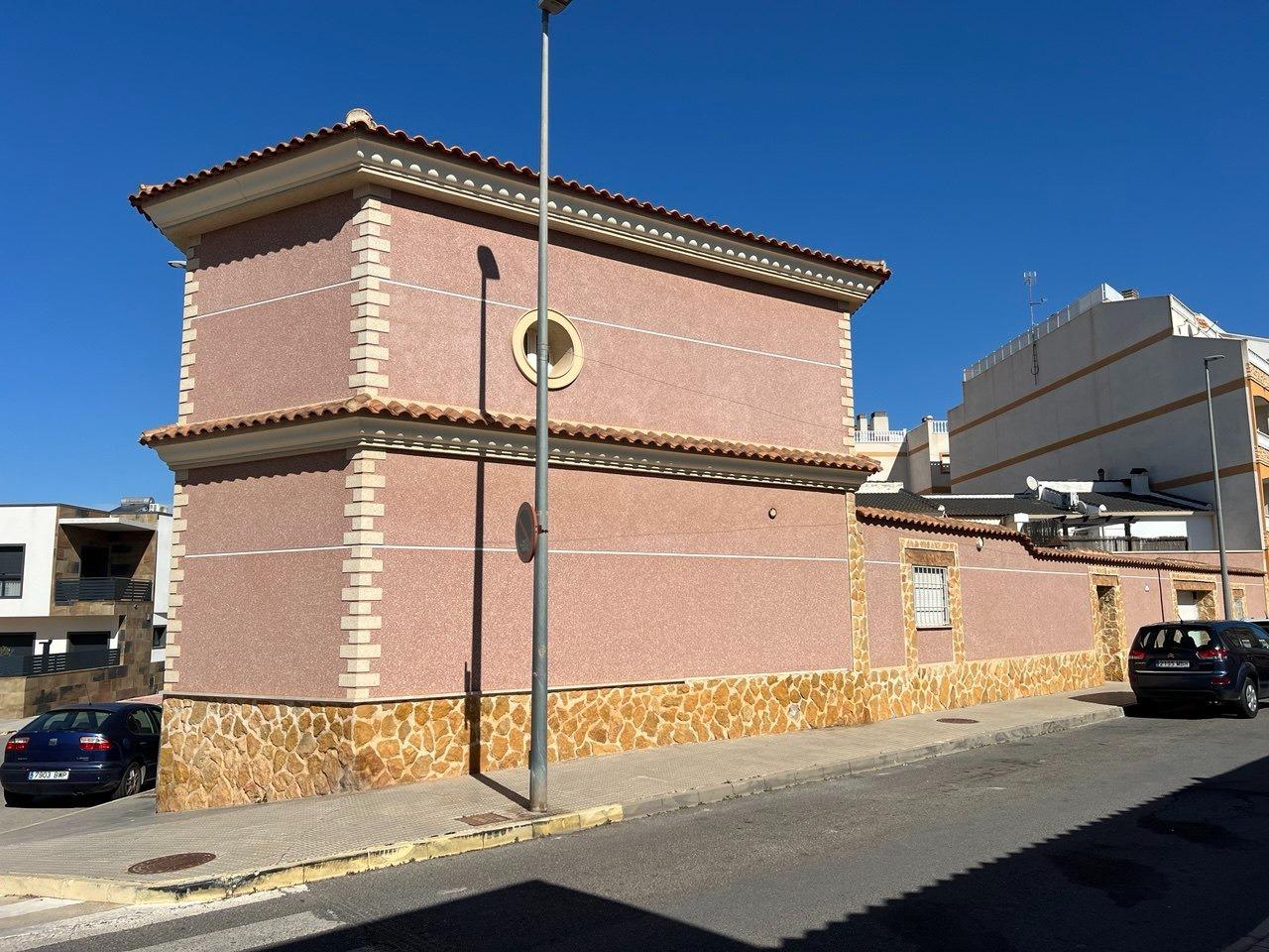 15-6 Villa in Formentera del Segura, Alicante