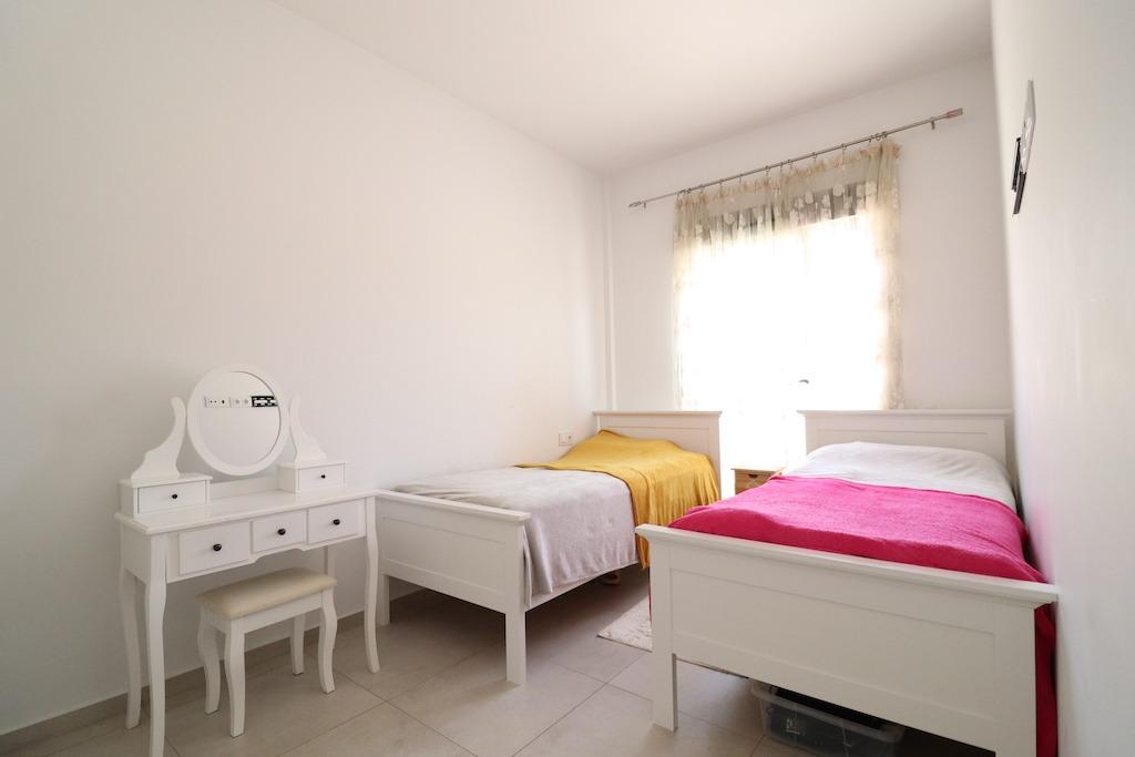 2-11 Villa in San Miguel de Salinas, Alicante