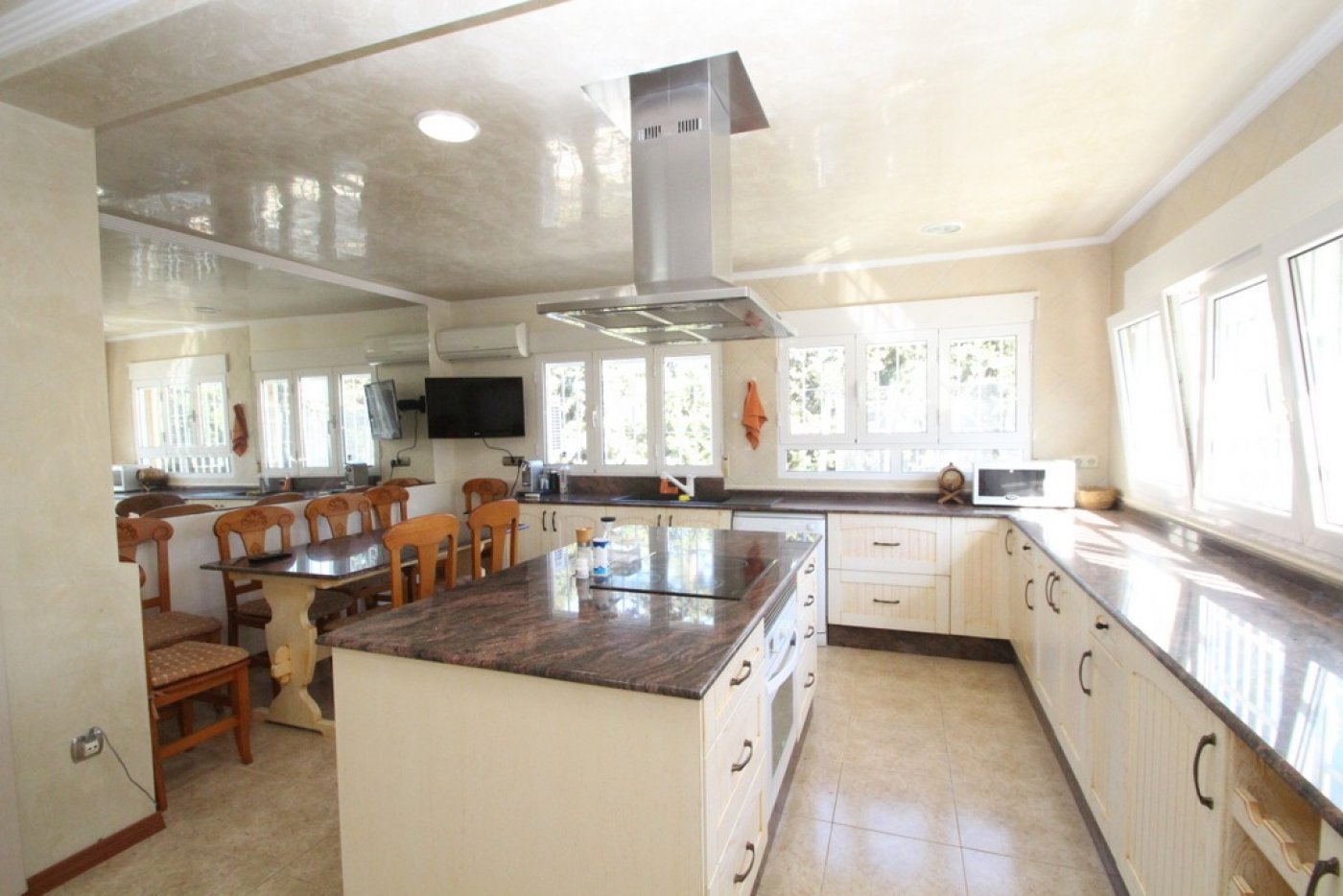 2-13 Villa in Orihuela Costa, Alicante