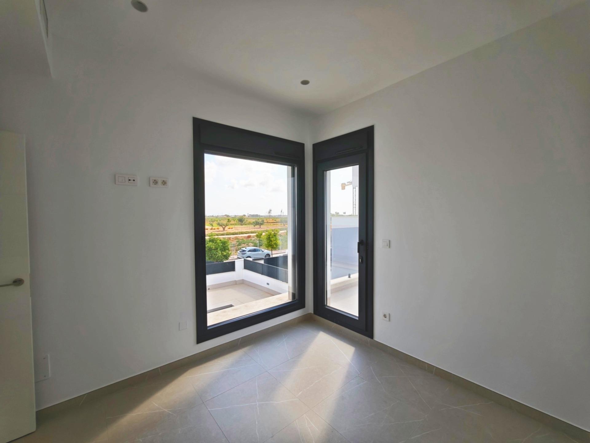 2-25 Villa in Los Alcazares, Murcia