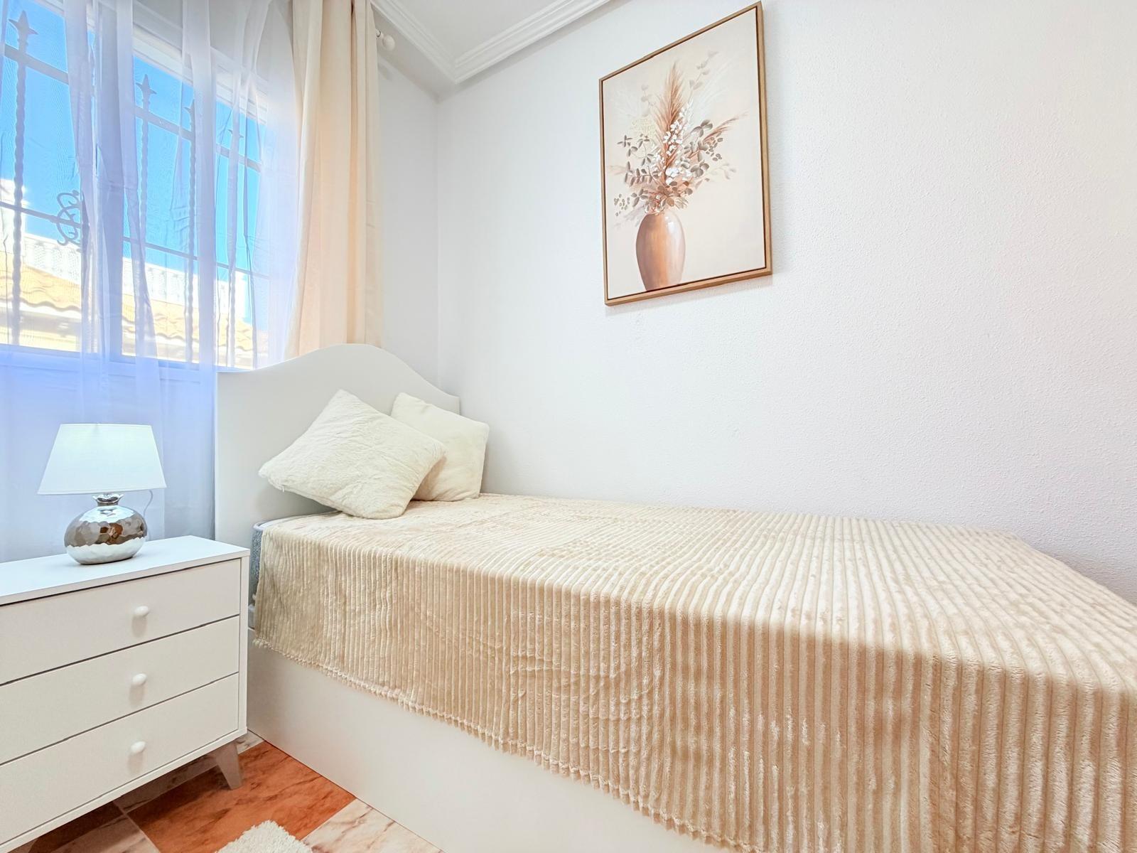 2-25 Town House in Orihuela Costa, Alicante