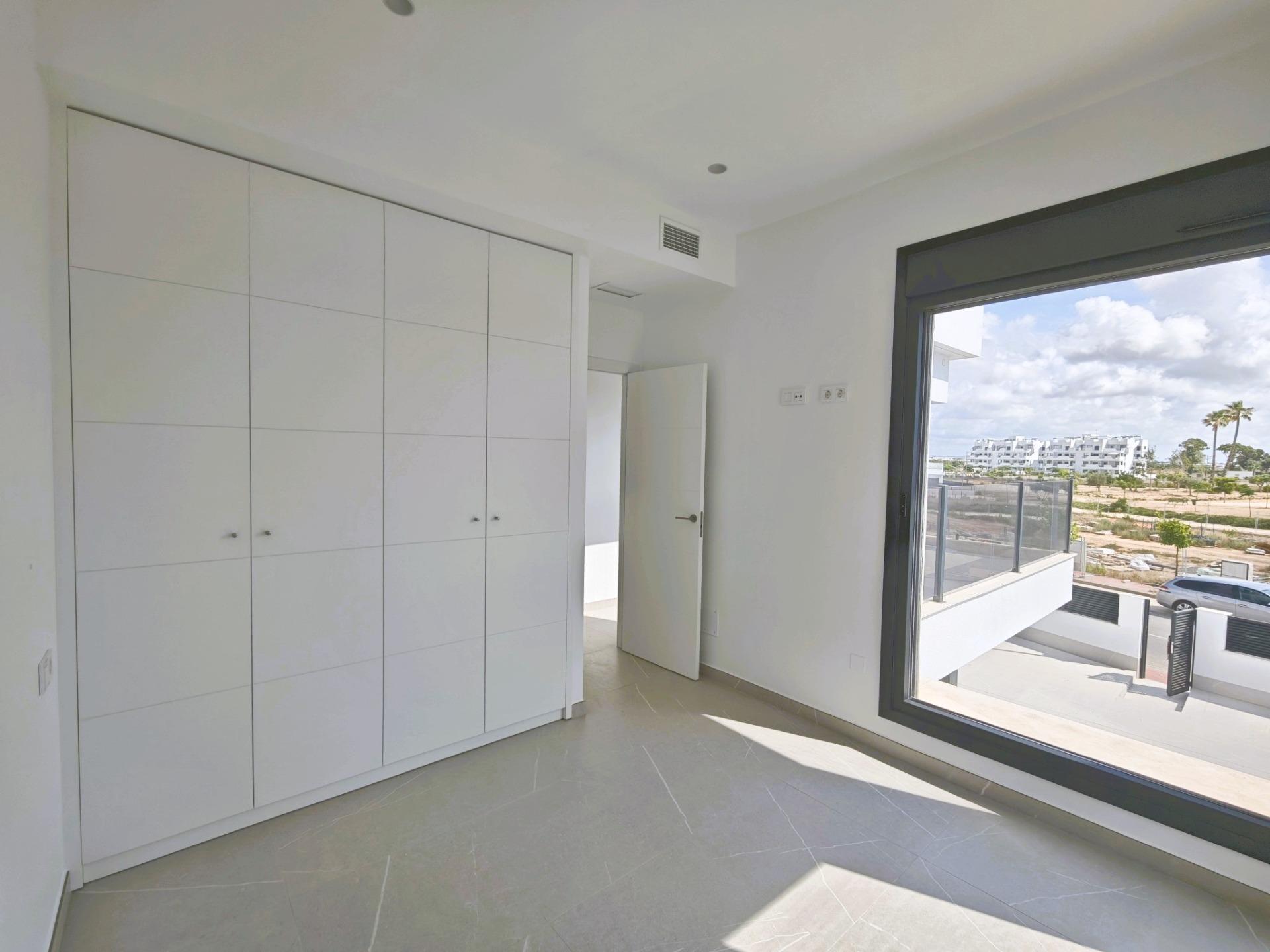 2-26 Villa in Los Alcazares, Murcia