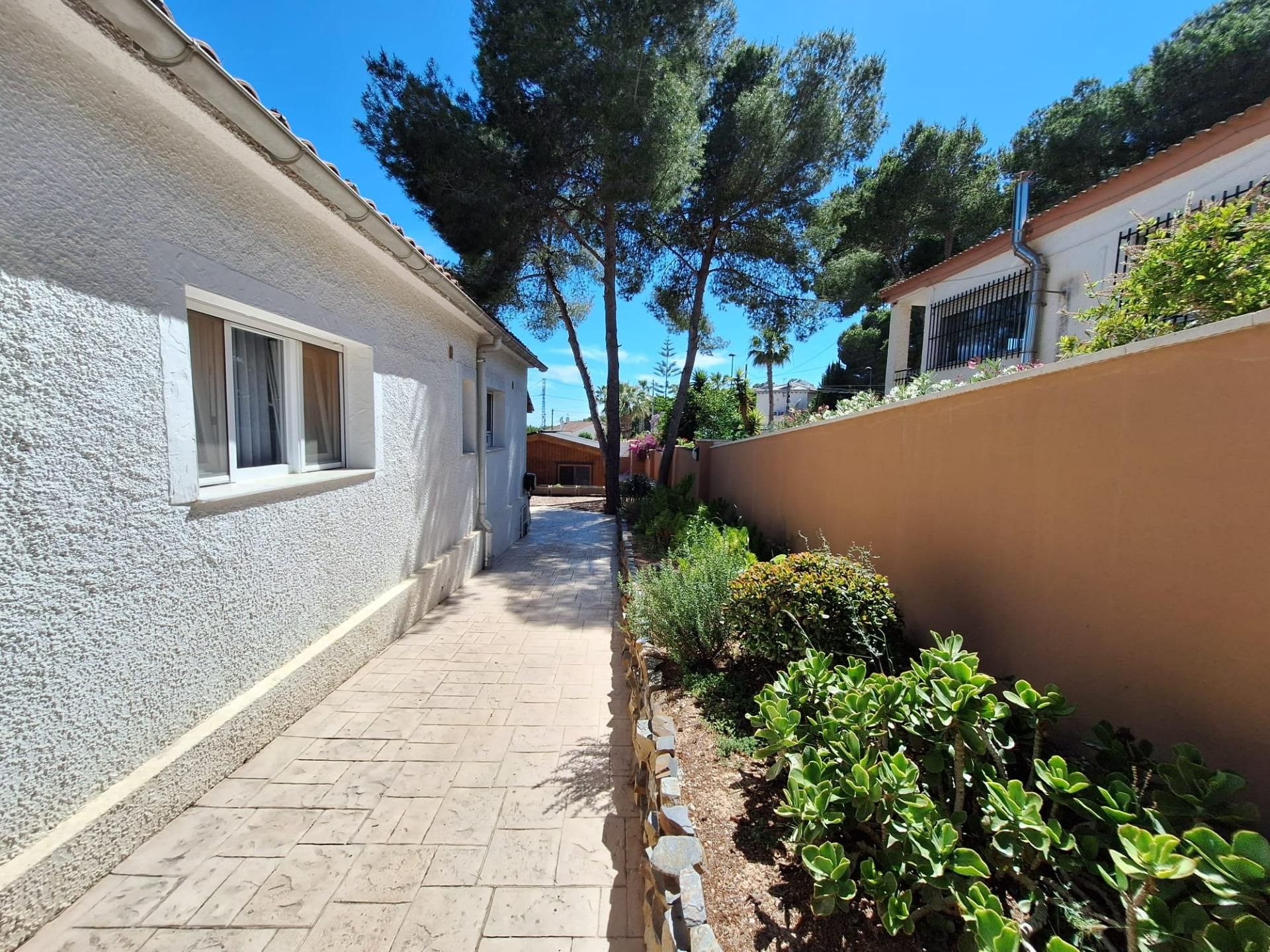 2-26 Villa in Pilar de La Horadada, Alicante