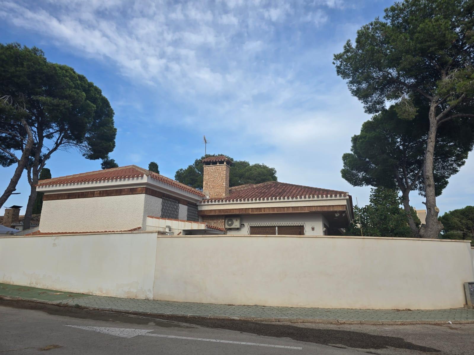 2-5 Villa in Orihuela Costa, Alicante