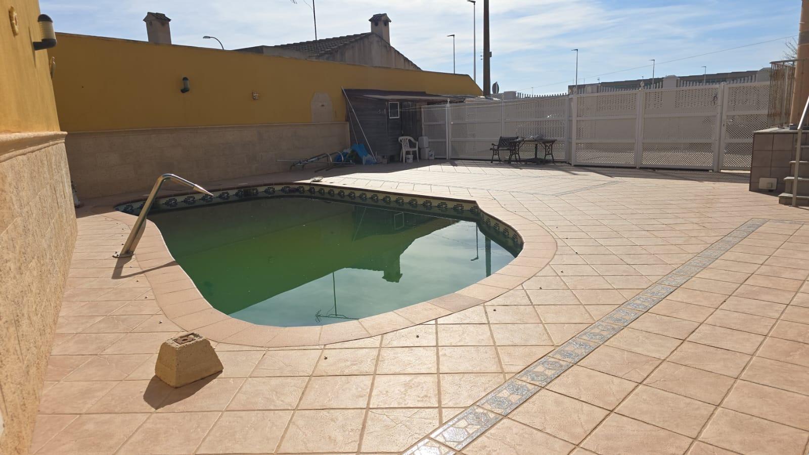 2-5 Villa in Pilar de La Horadada, Alicante