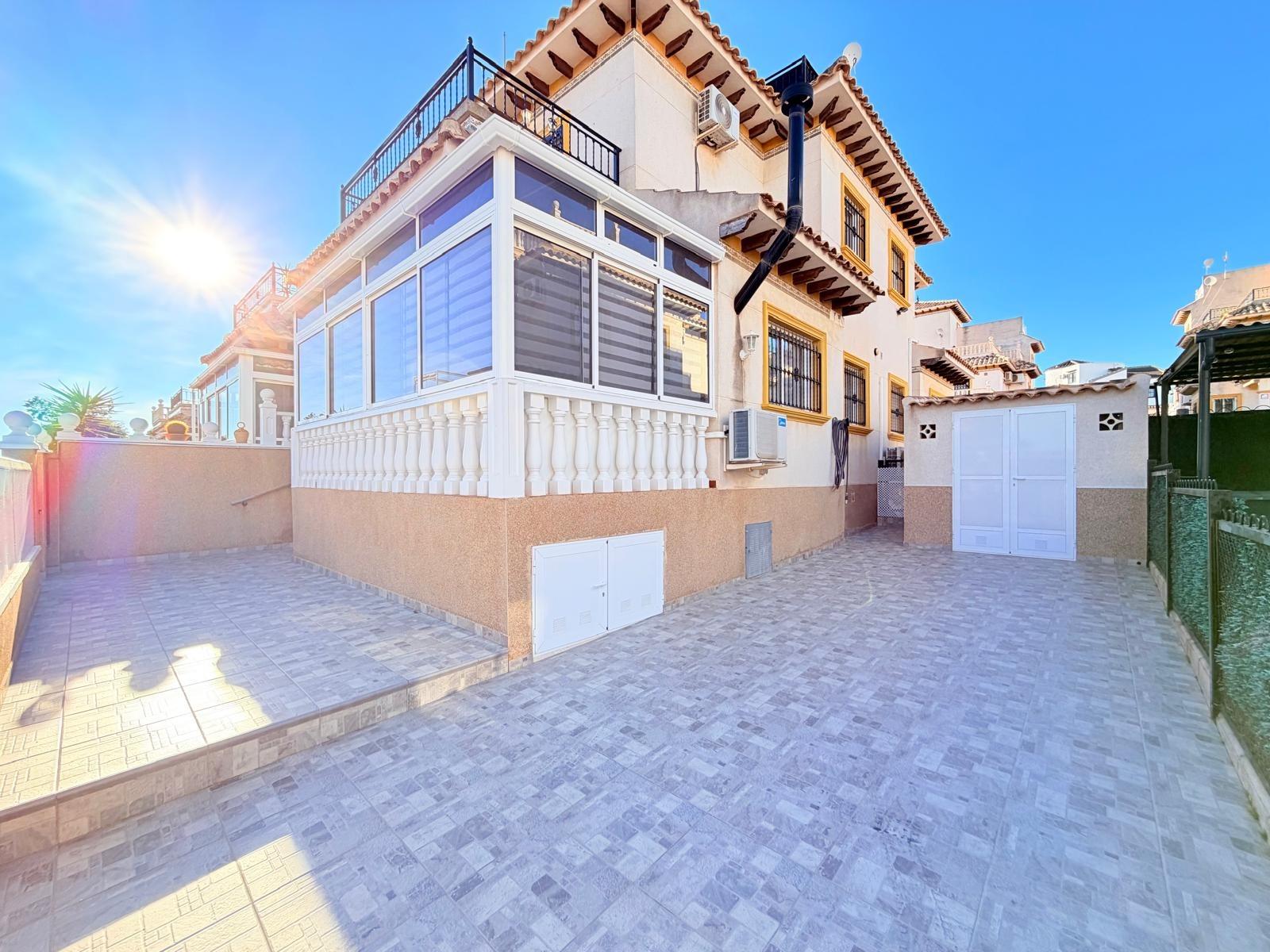 2-5 Town House in Orihuela Costa, Alicante