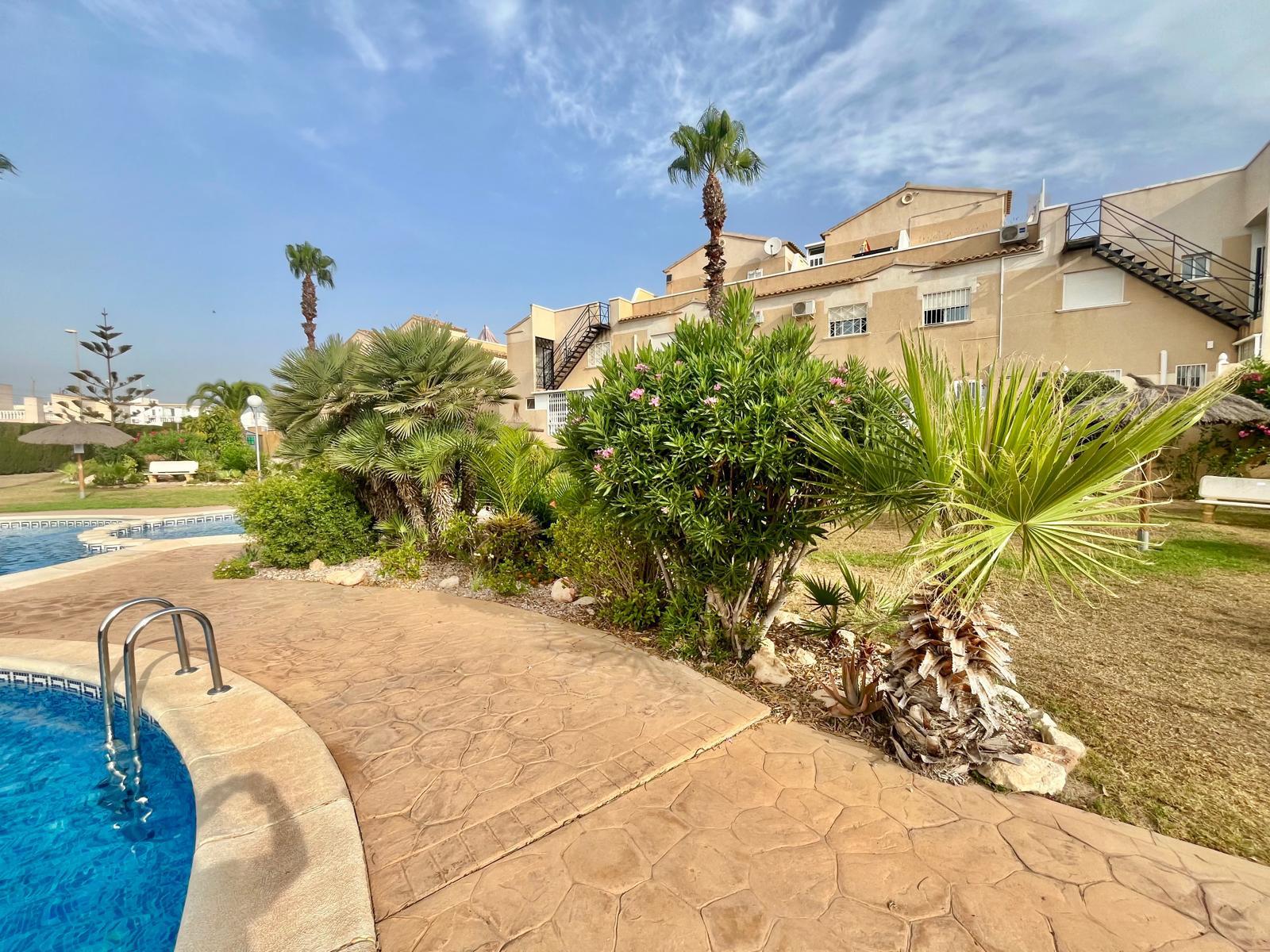 20-16 Bungalow in Orihuela Costa, Alicante