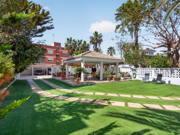 Villa for sale in Lo Pagan