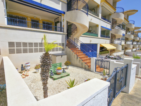 Apartment for sale in Villamartin