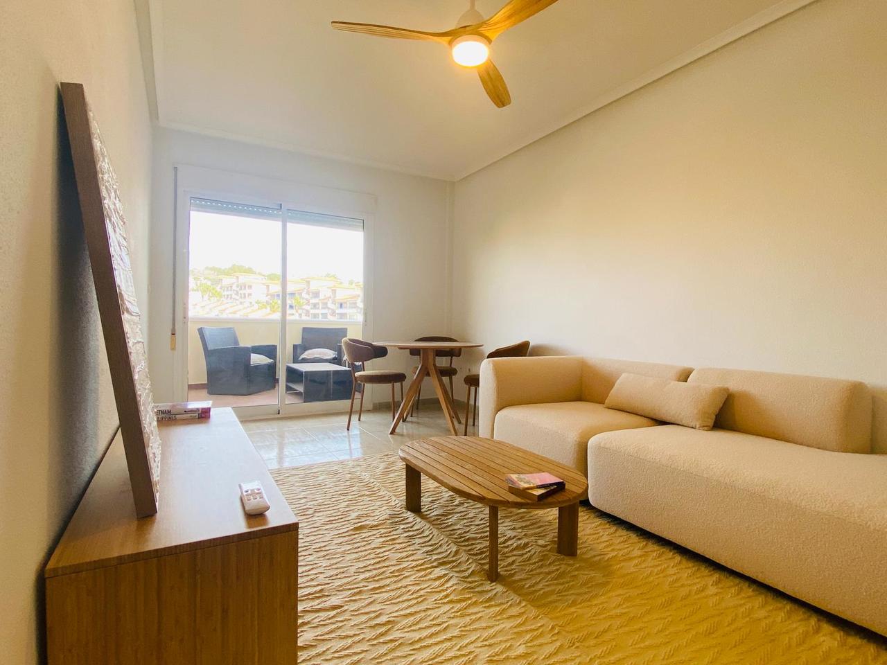 26g461w0841 Apartment in Villamartin, Alicante