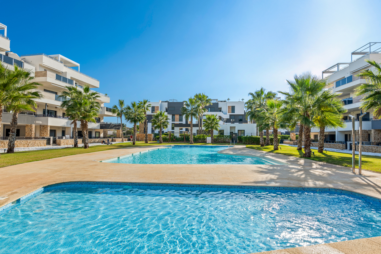 26g679i0817 Apartment in Villamartin, Alicante