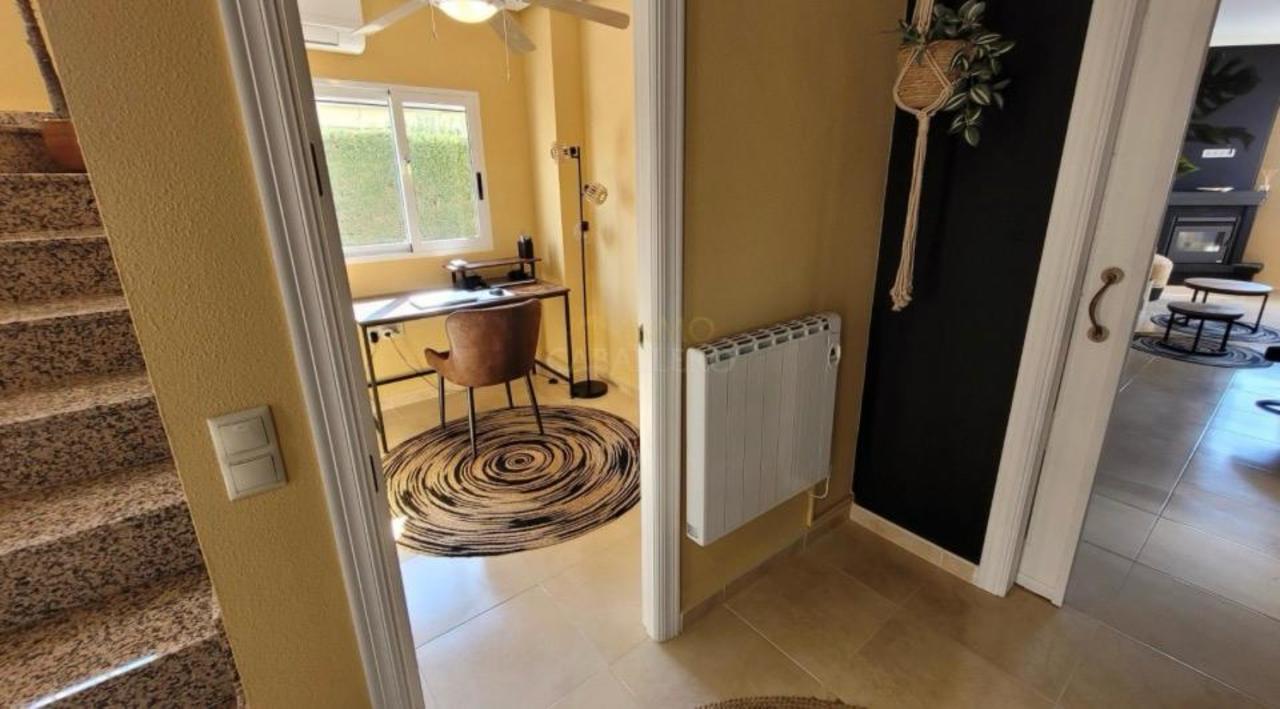 26j184k0825 Villa in Pinar de Campoverde, Alicante